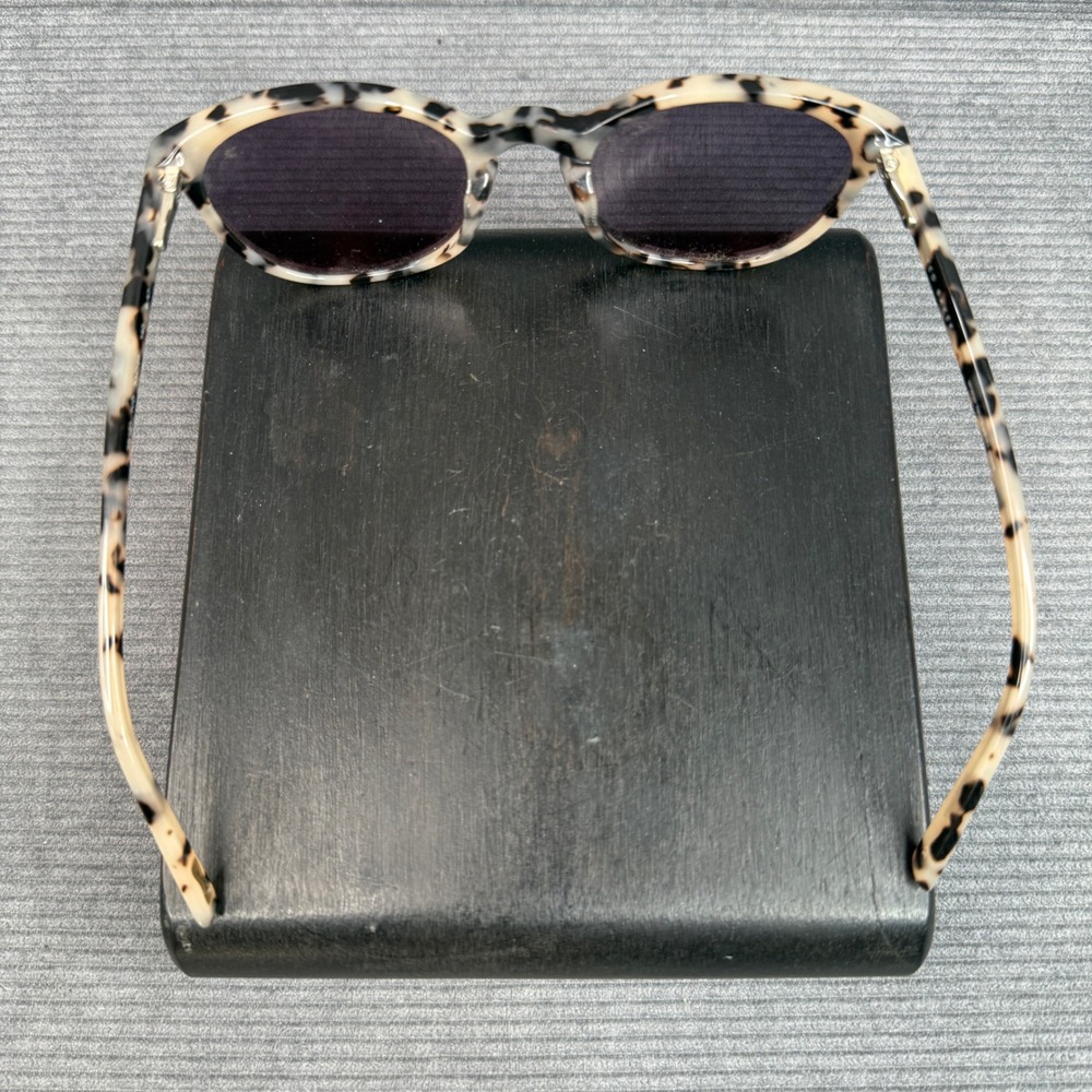 Ted Baker TB121 IVO Tortoise Shell Round Y2K Sunglass Ivory Black Gold 53-20-140 - Picture 4 of 15